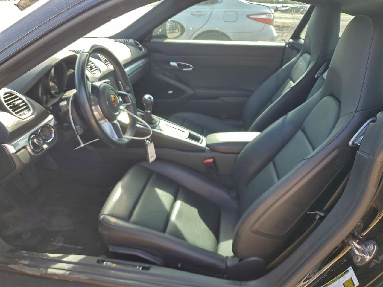 2020 PORSCHE CAYMAN BASE photo 7