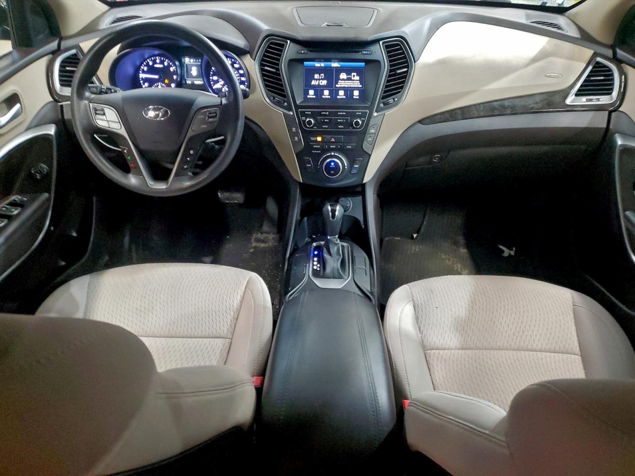 2017 HYUNDAI SANTA FE SPORT photo 8