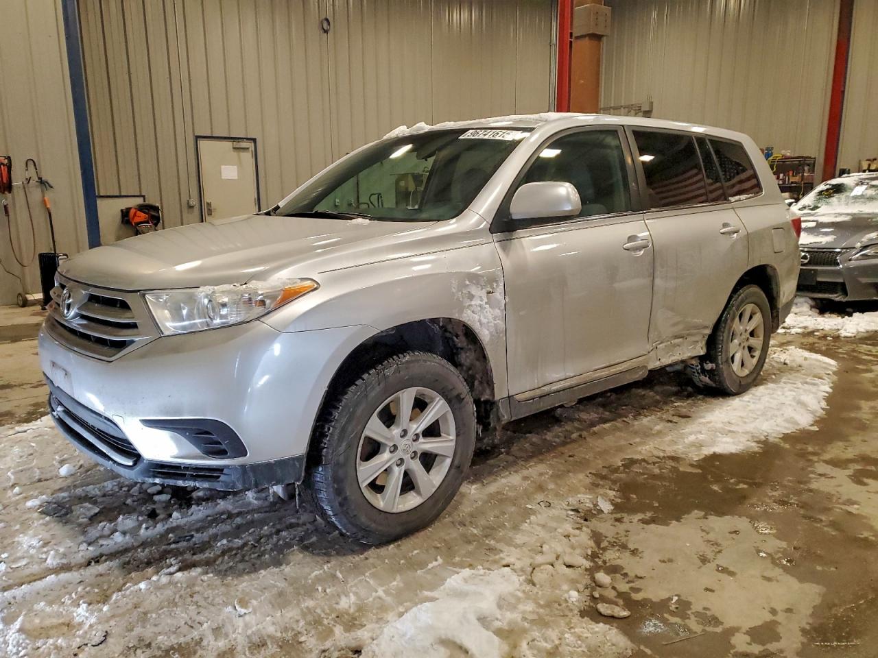 2013 TOYOTA HIGHLANDER