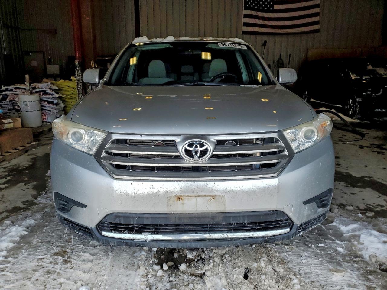 2013 TOYOTA HIGHLANDER BASE photo 5