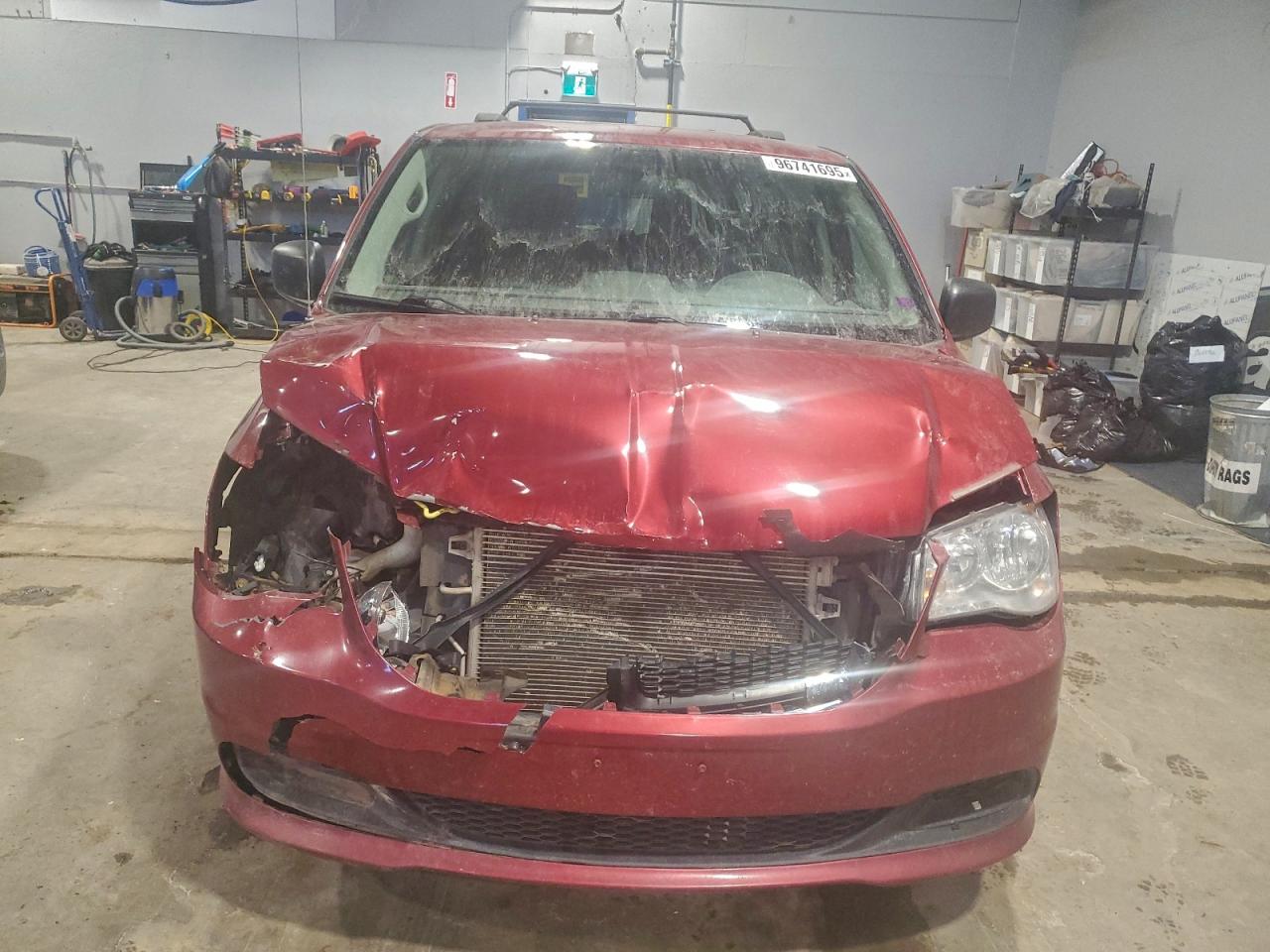 2015 DODGE GRAND CARAVAN SE photo 5