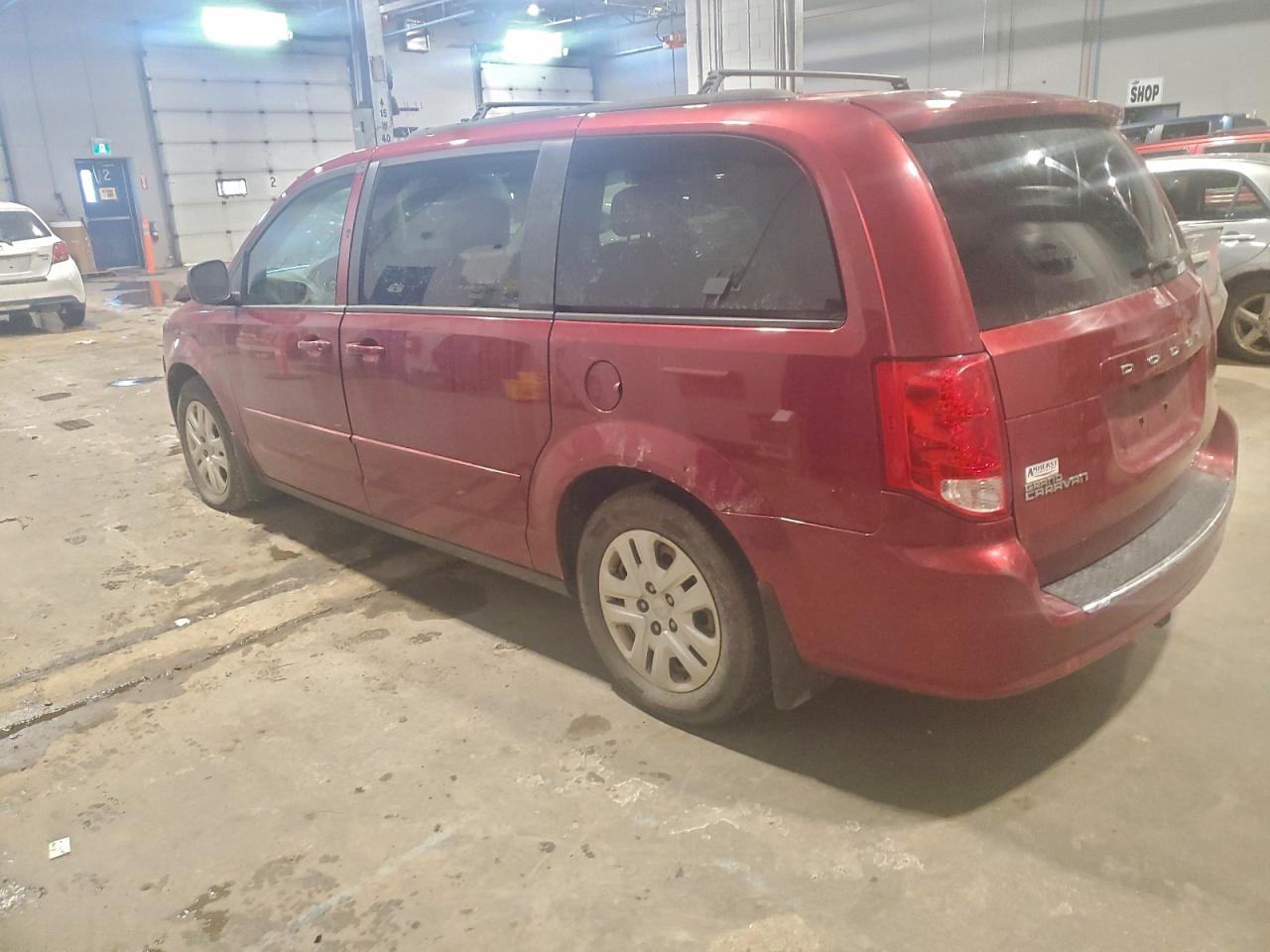 2015 DODGE GRAND CARAVAN SE photo 2