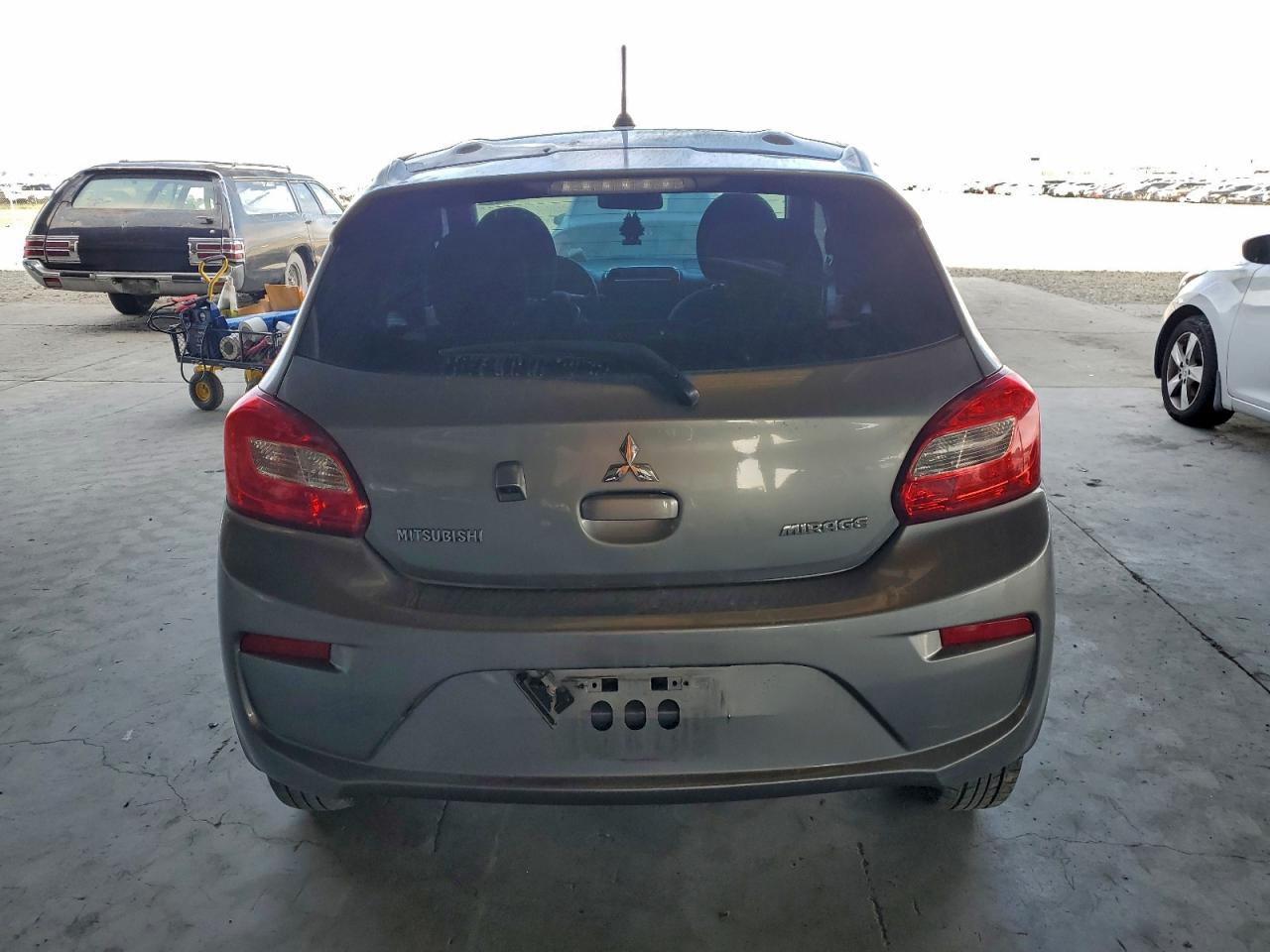 2018 MITSUBISHI MIRAGE ES photo 6