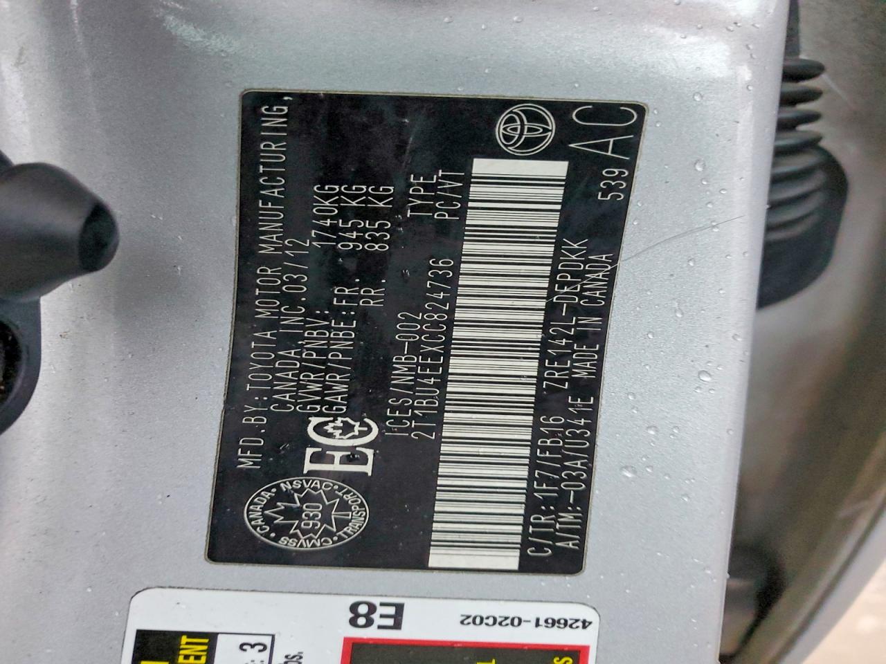 2012 TOYOTA COROLLA BASE photo 25