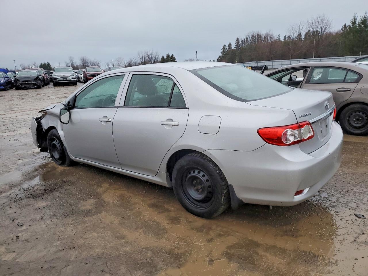 2012 TOYOTA COROLLA BASE photo 3