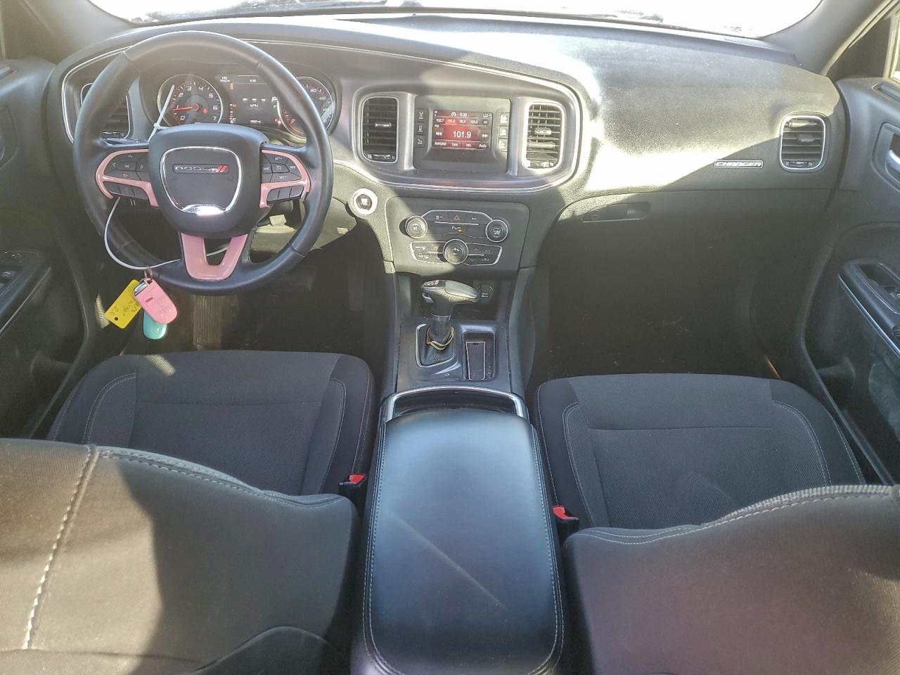 2015 DODGE CHARGER SE photo 15