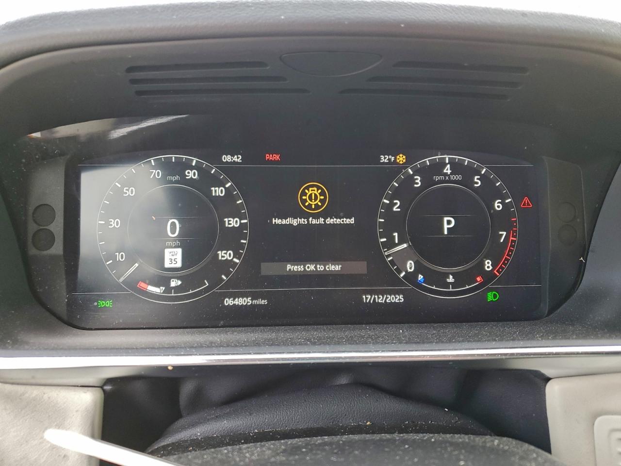 2020 LAND ROVER RANGE ROVER SPORT HST photo 9