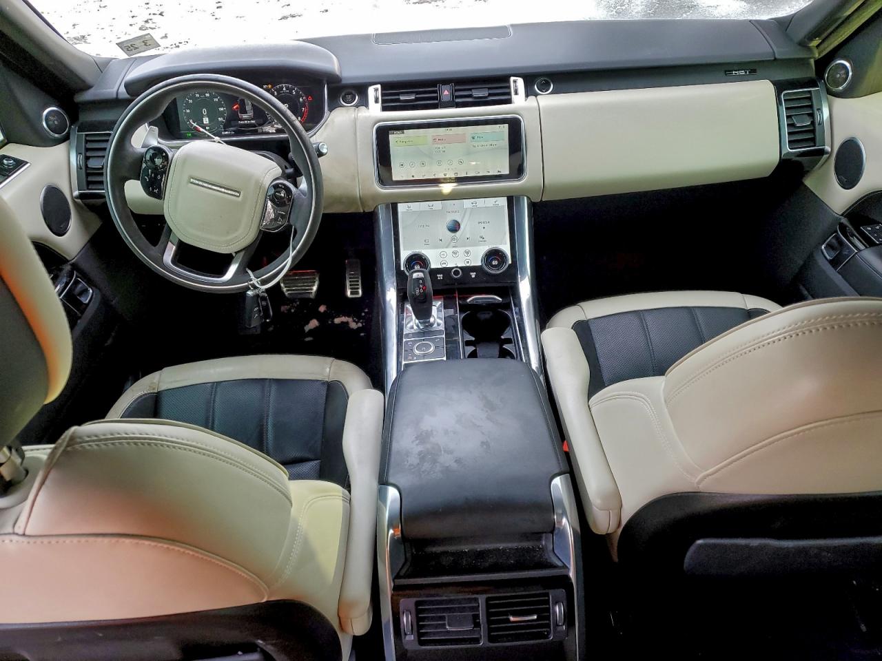 2020 LAND ROVER RANGE ROVER SPORT HST photo 8