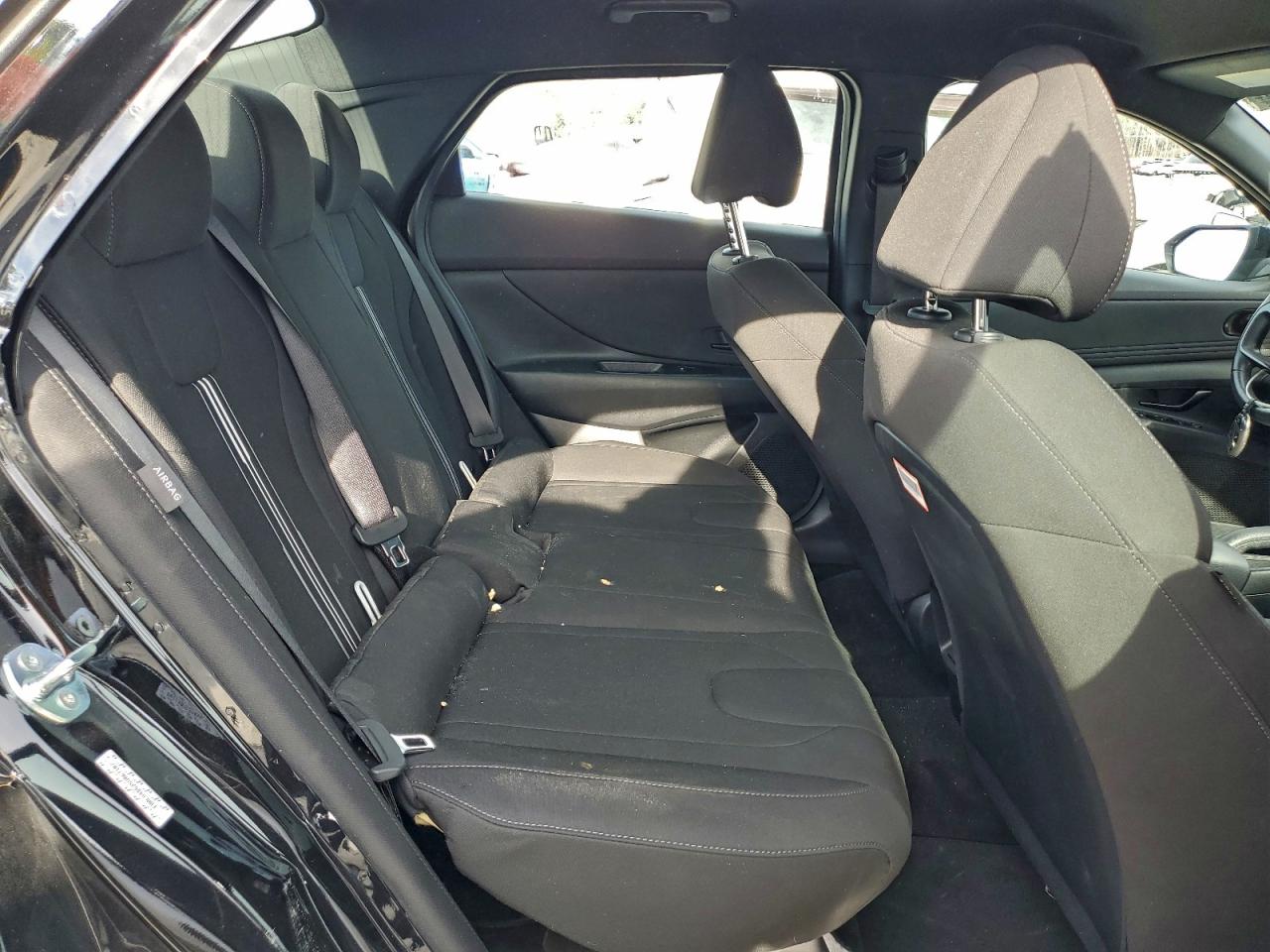 2025 HYUNDAI ELANTRA SEL SPORT photo 10