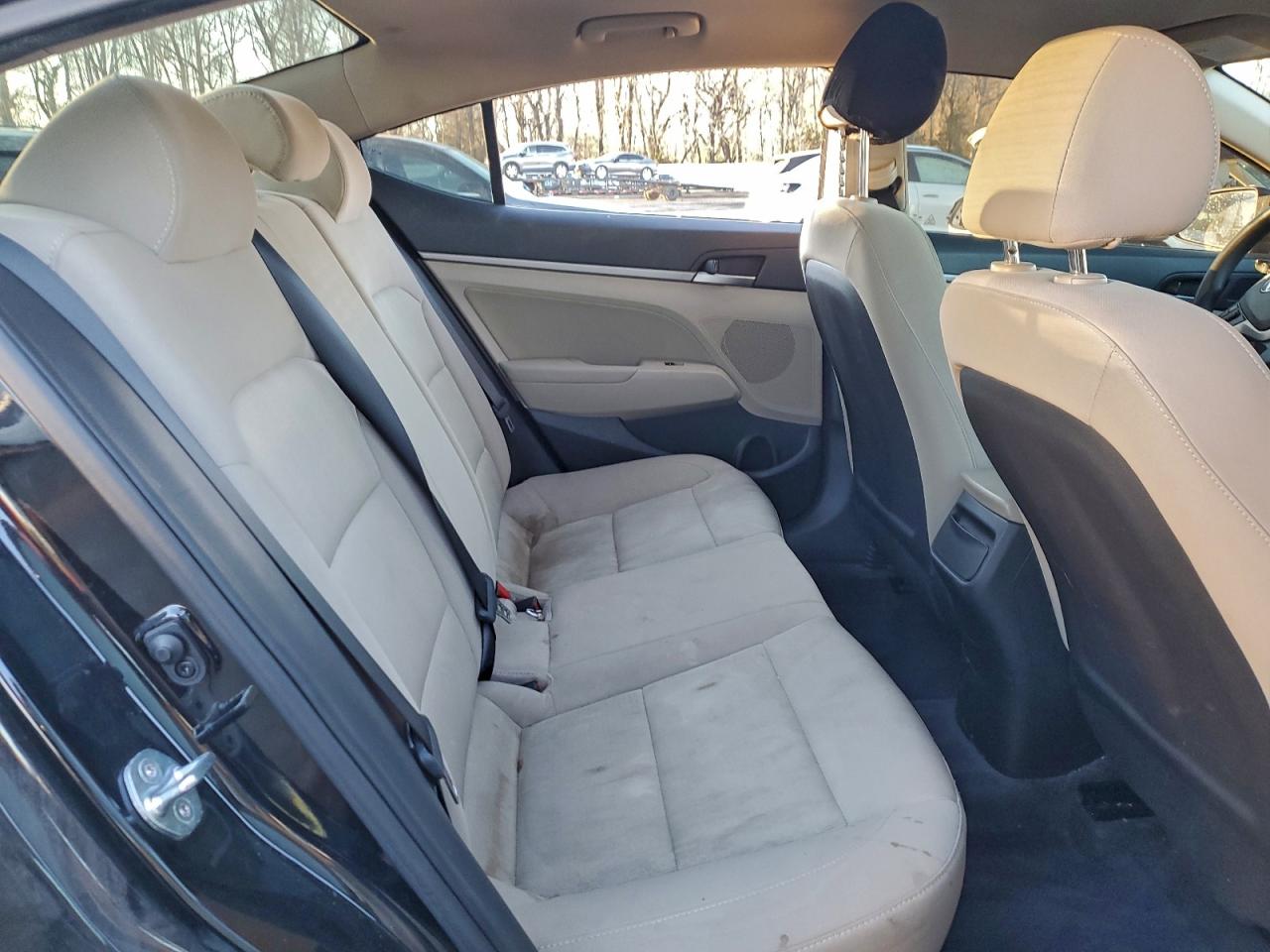 2018 HYUNDAI ELANTRA SEL photo 10
