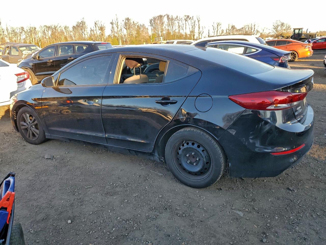 2018 HYUNDAI ELANTRA SEL photo 2