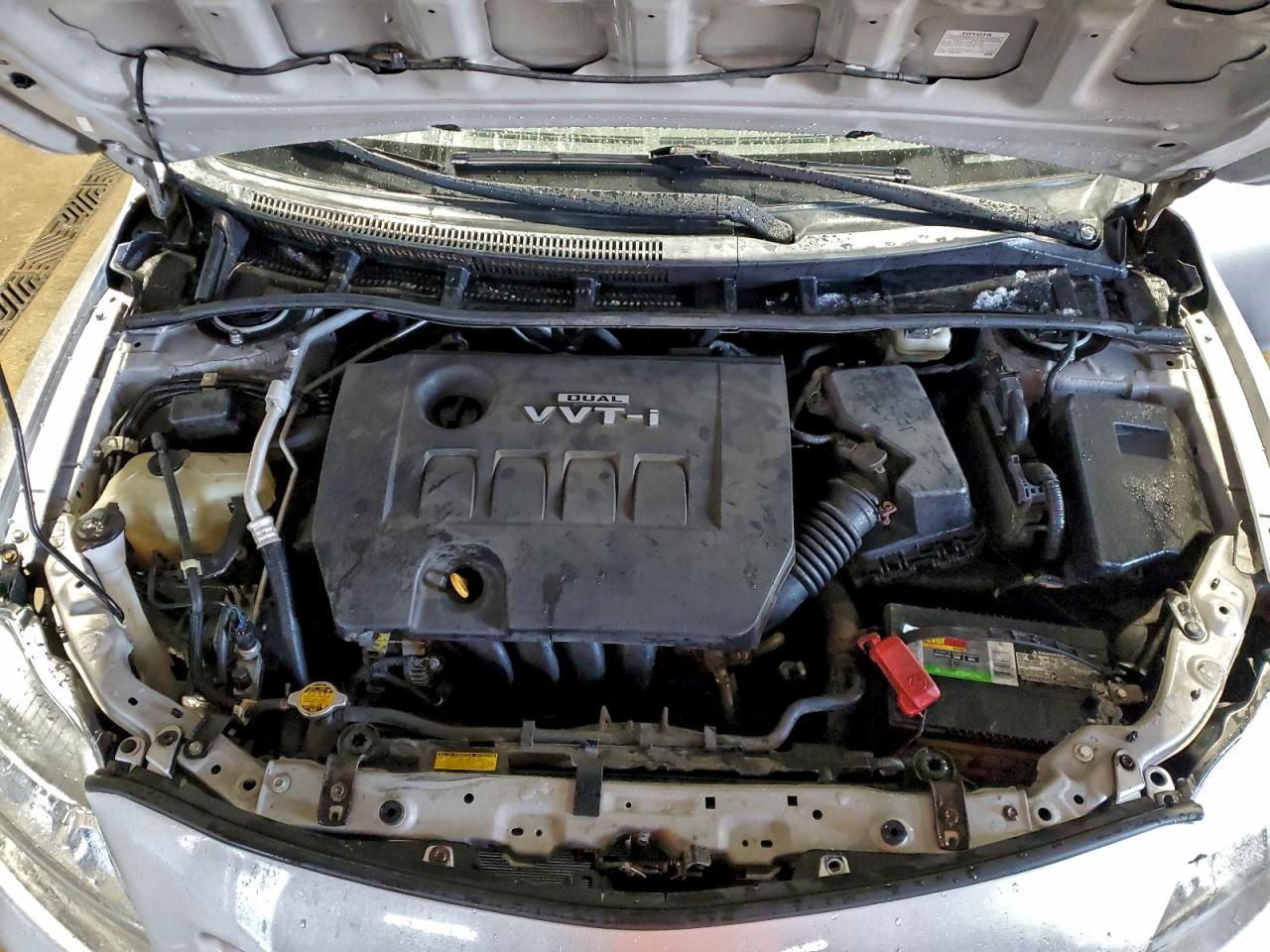 2010 TOYOTA COROLLA BASE photo 11