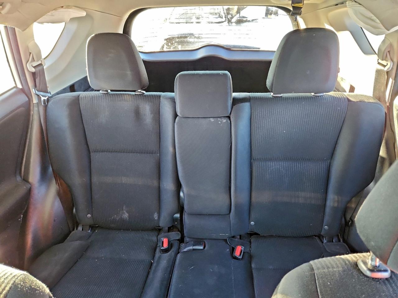 2018 TOYOTA RAV4 LE photo 10