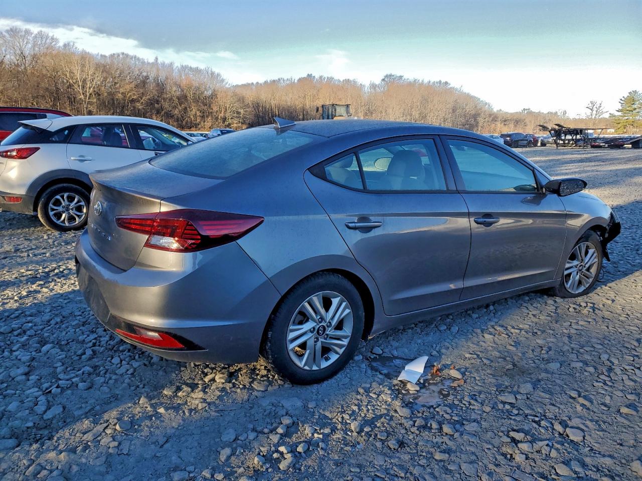 2020 HYUNDAI ELANTRA SEL photo 3