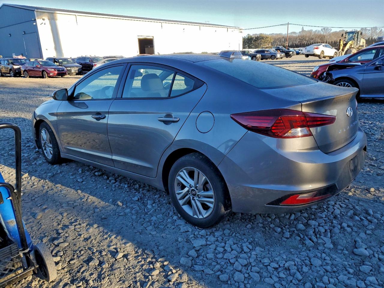 2020 HYUNDAI ELANTRA SEL photo 2