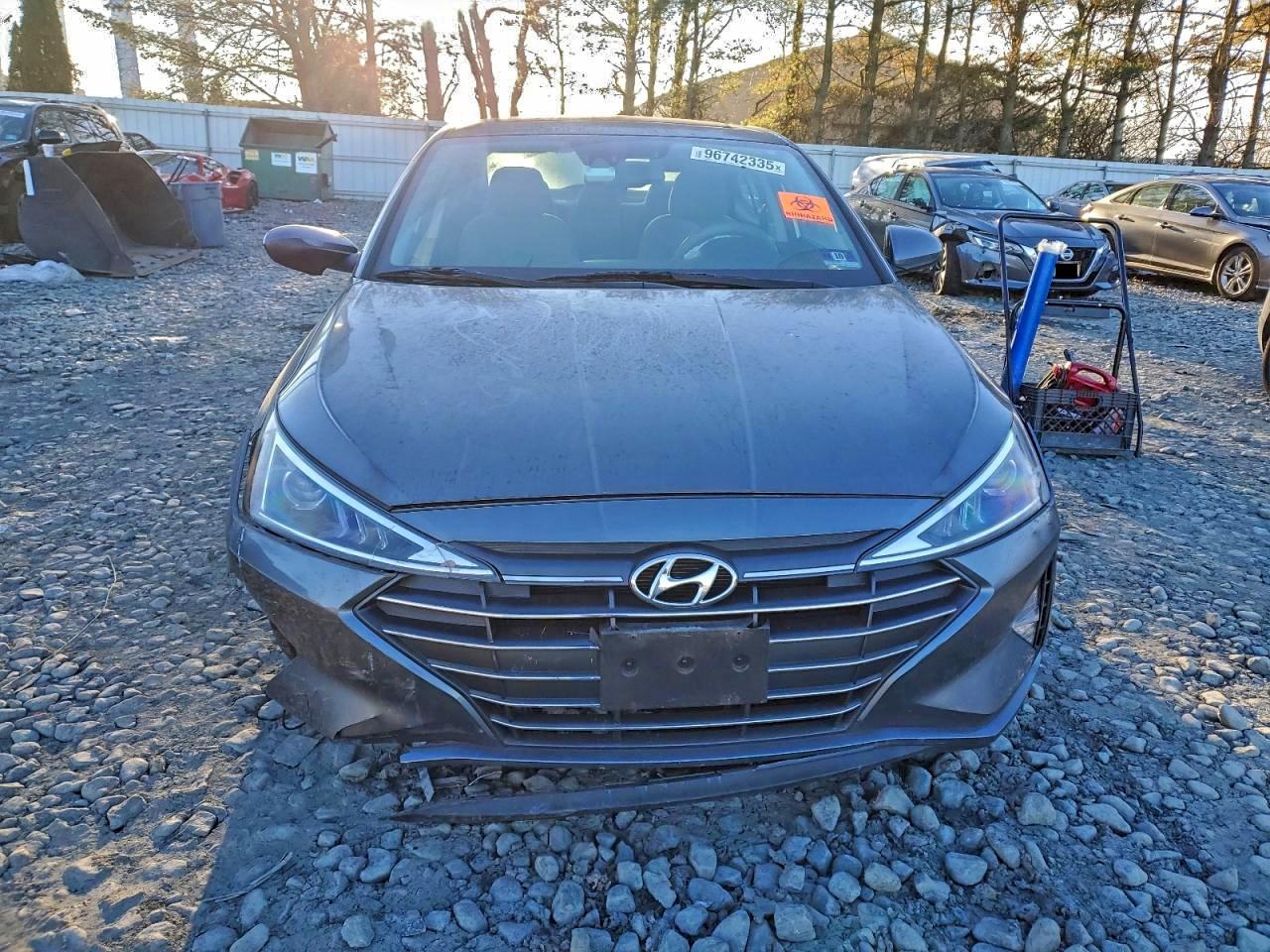 2020 HYUNDAI ELANTRA SEL photo 5