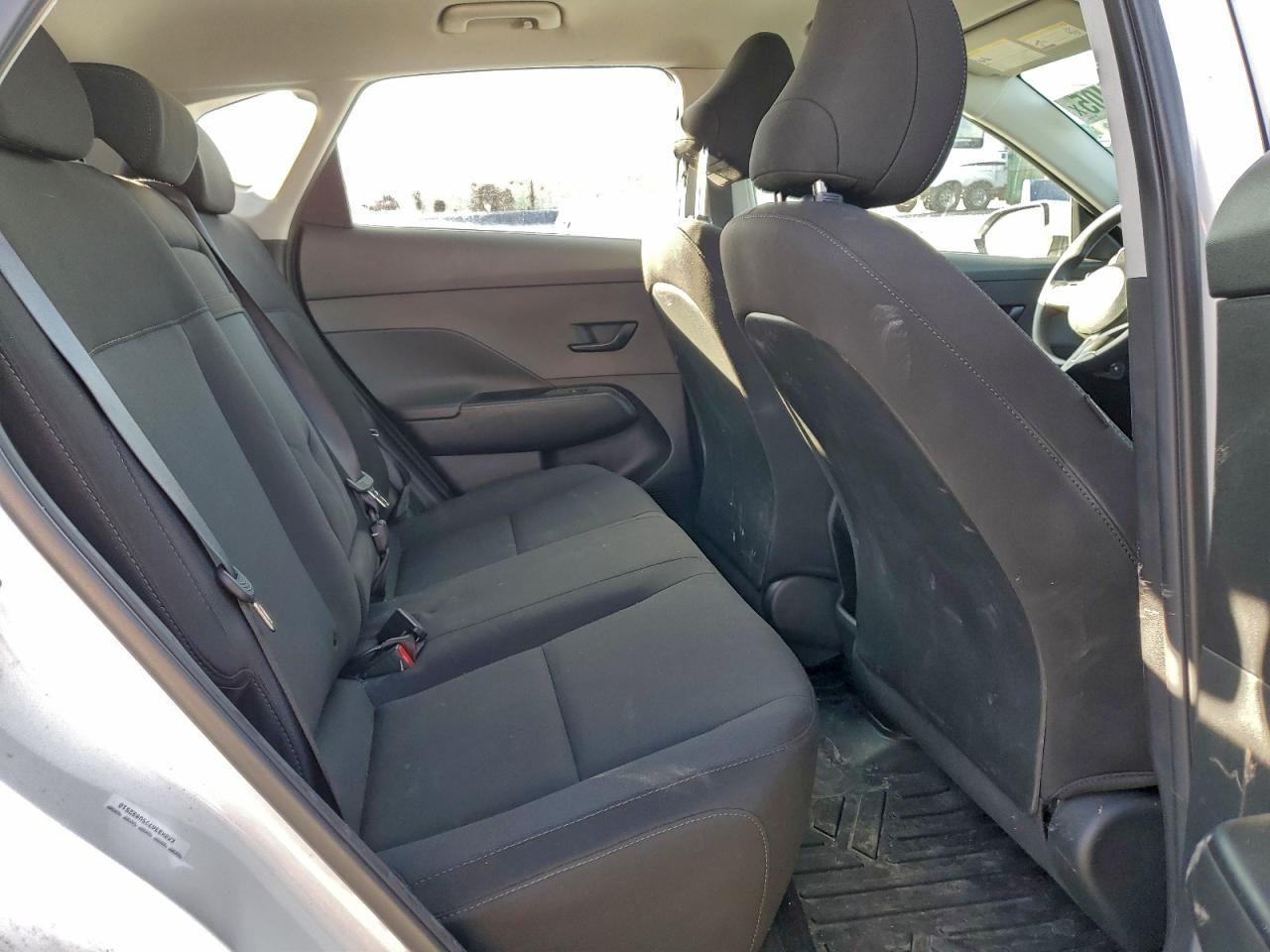 2025 HYUNDAI KONA SE photo 11