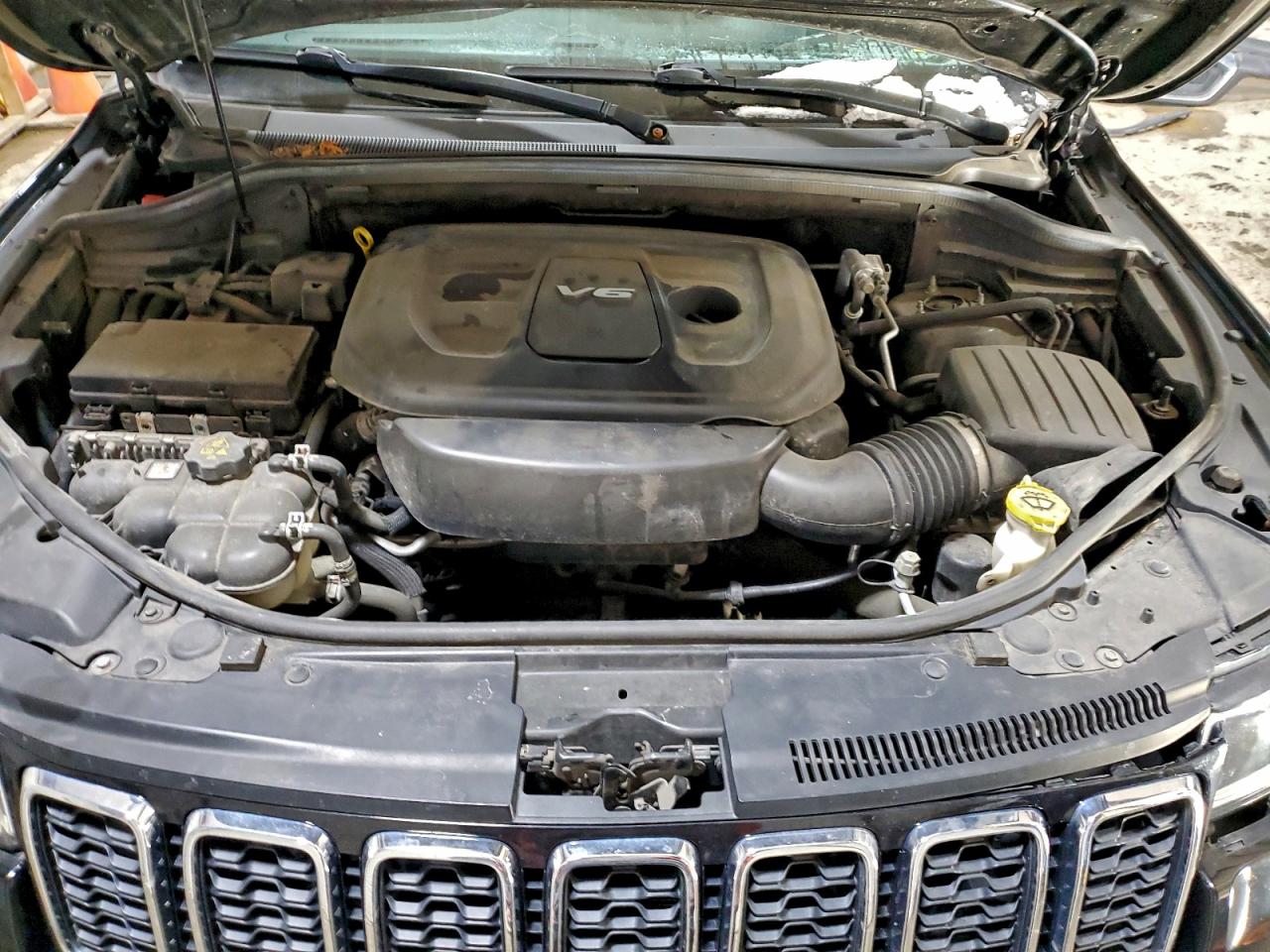 2018 JEEP GRAND CHEROKEE LIMITED photo 12