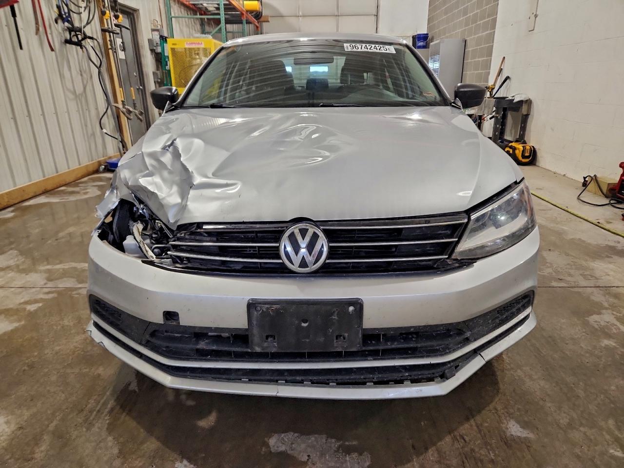 2016 VOLKSWAGEN JETTA S photo 5