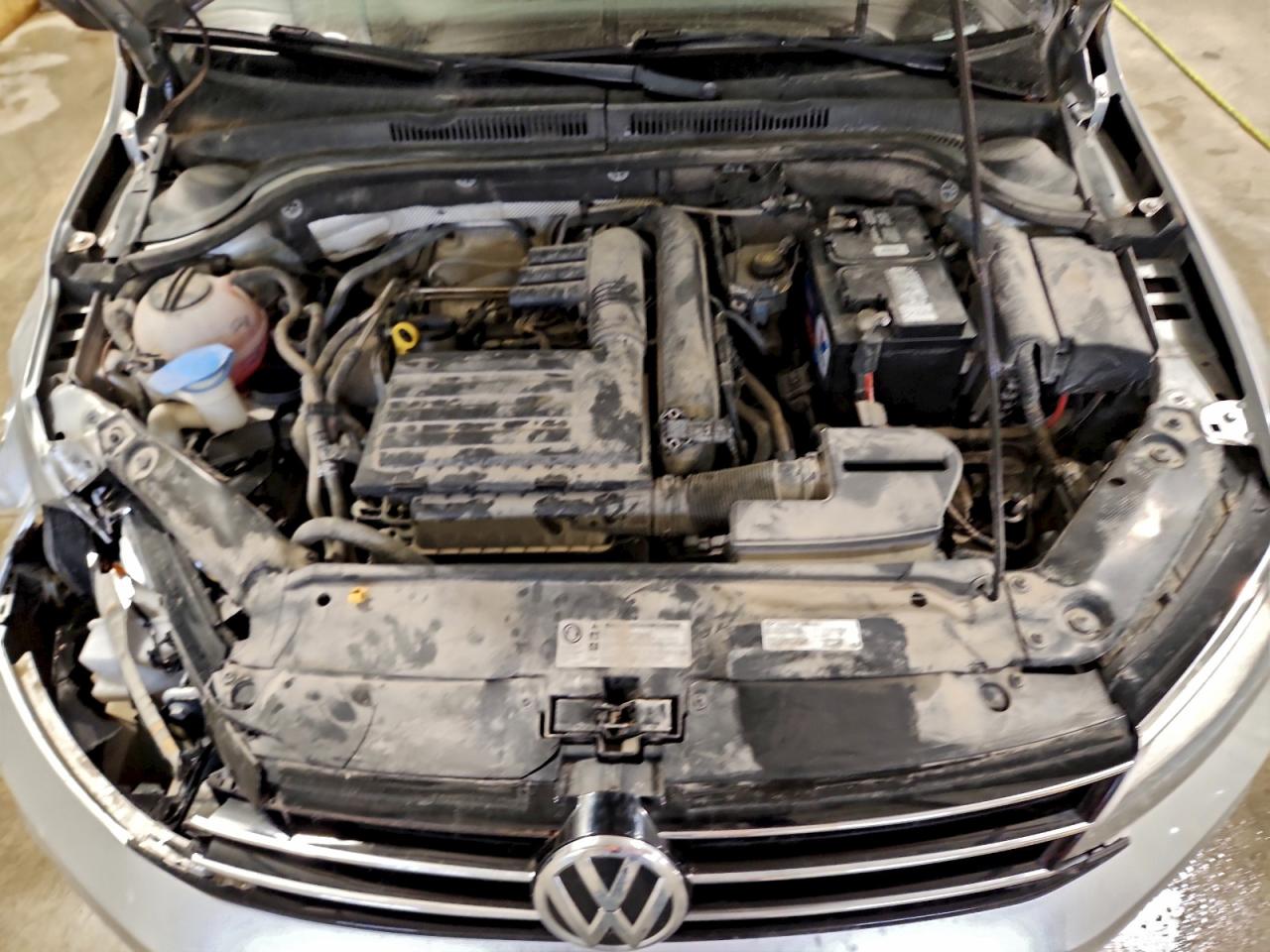 2016 VOLKSWAGEN JETTA S photo 11