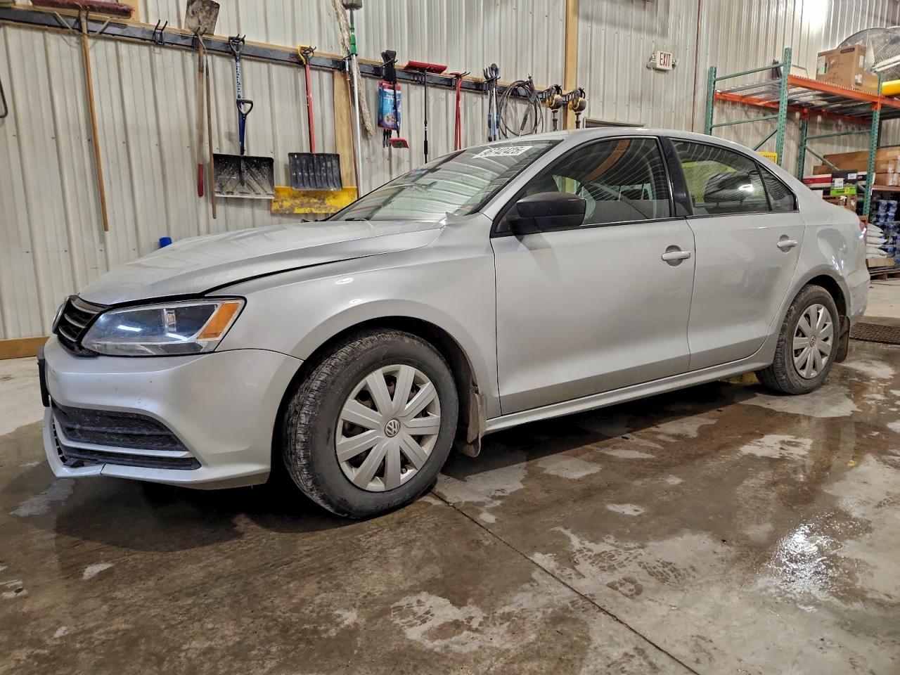 2016 VOLKSWAGEN JETTA
