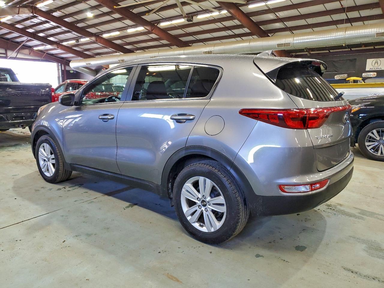2018 KIA SPORTAGE LX photo 2