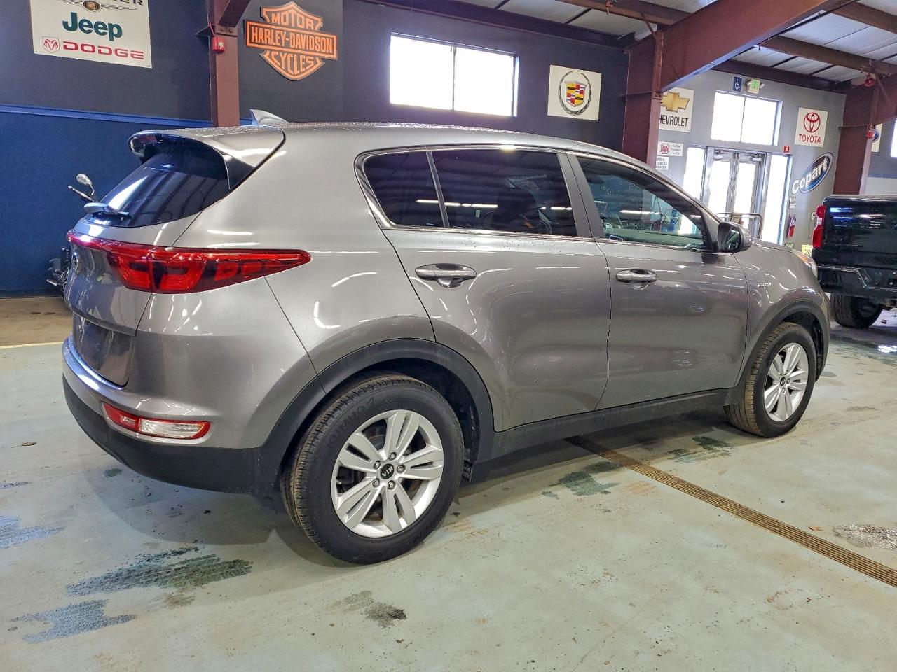 2018 KIA SPORTAGE LX photo 3