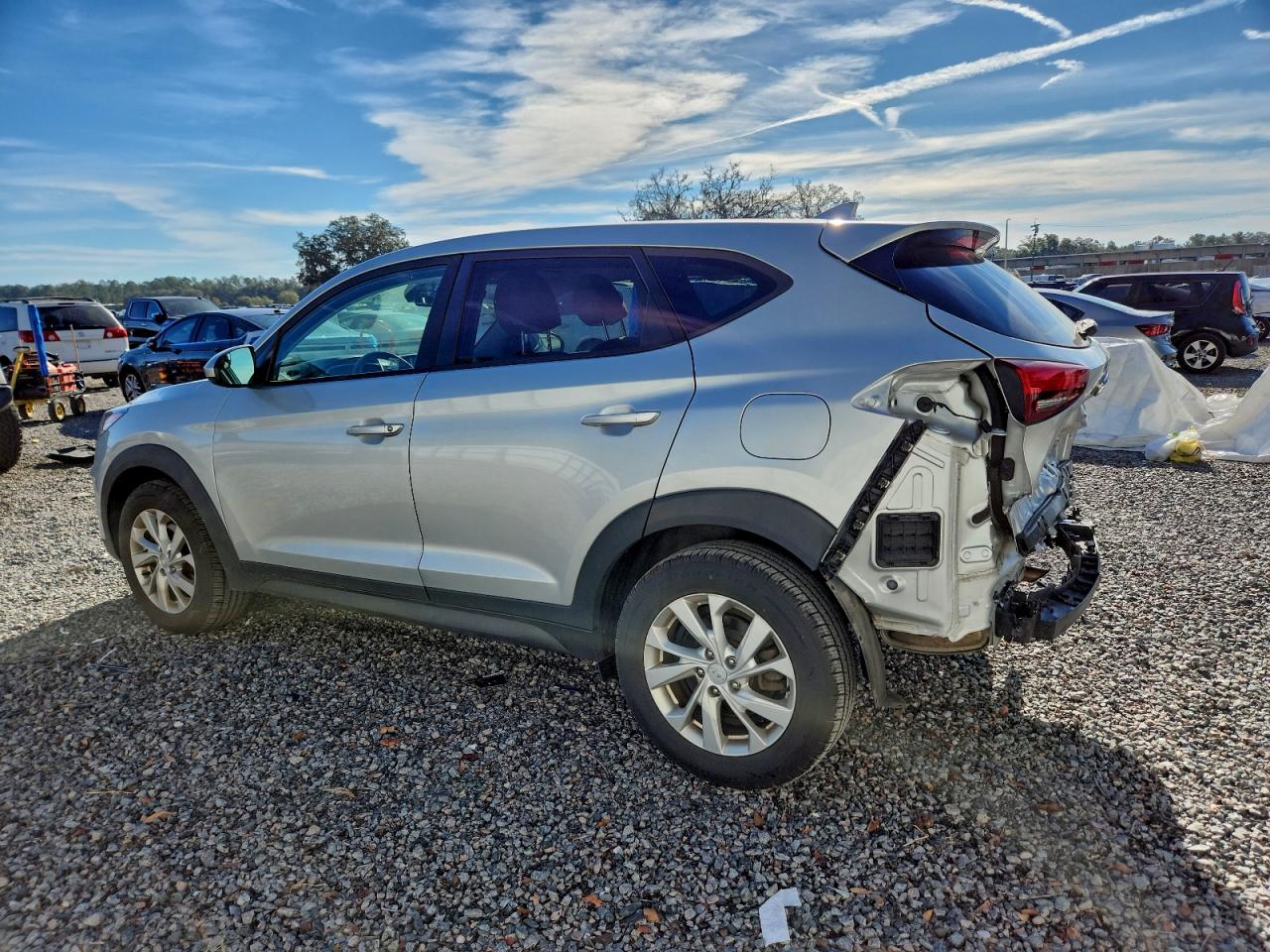 2019 HYUNDAI TUCSON SE photo 2