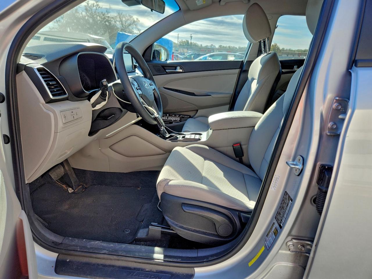 2019 HYUNDAI TUCSON SE photo 7