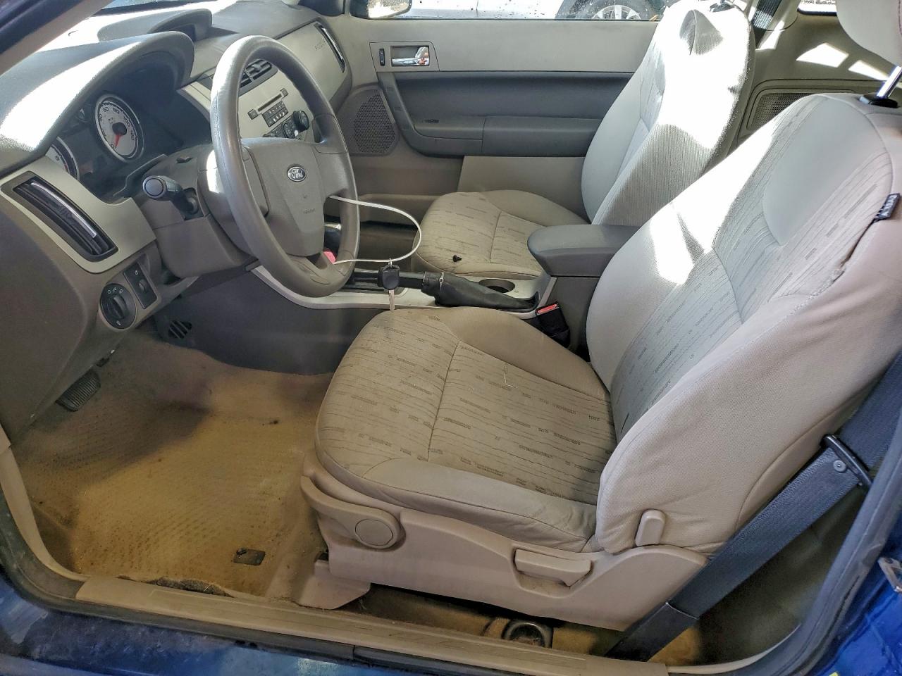 2008 FORD FOCUS SE photo 7