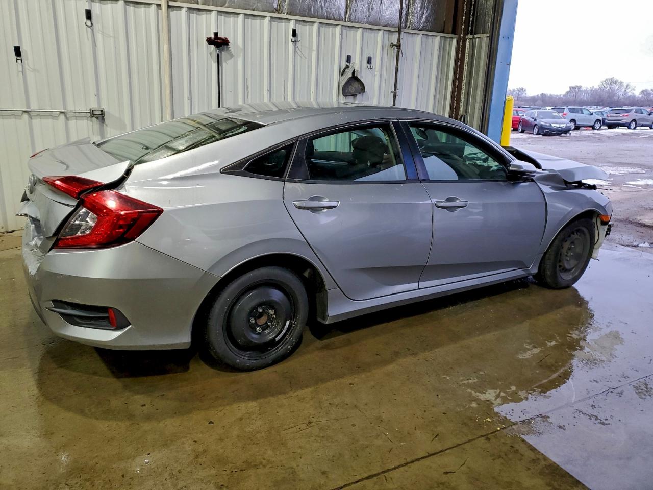 2017 HONDA CIVIC LX photo 3