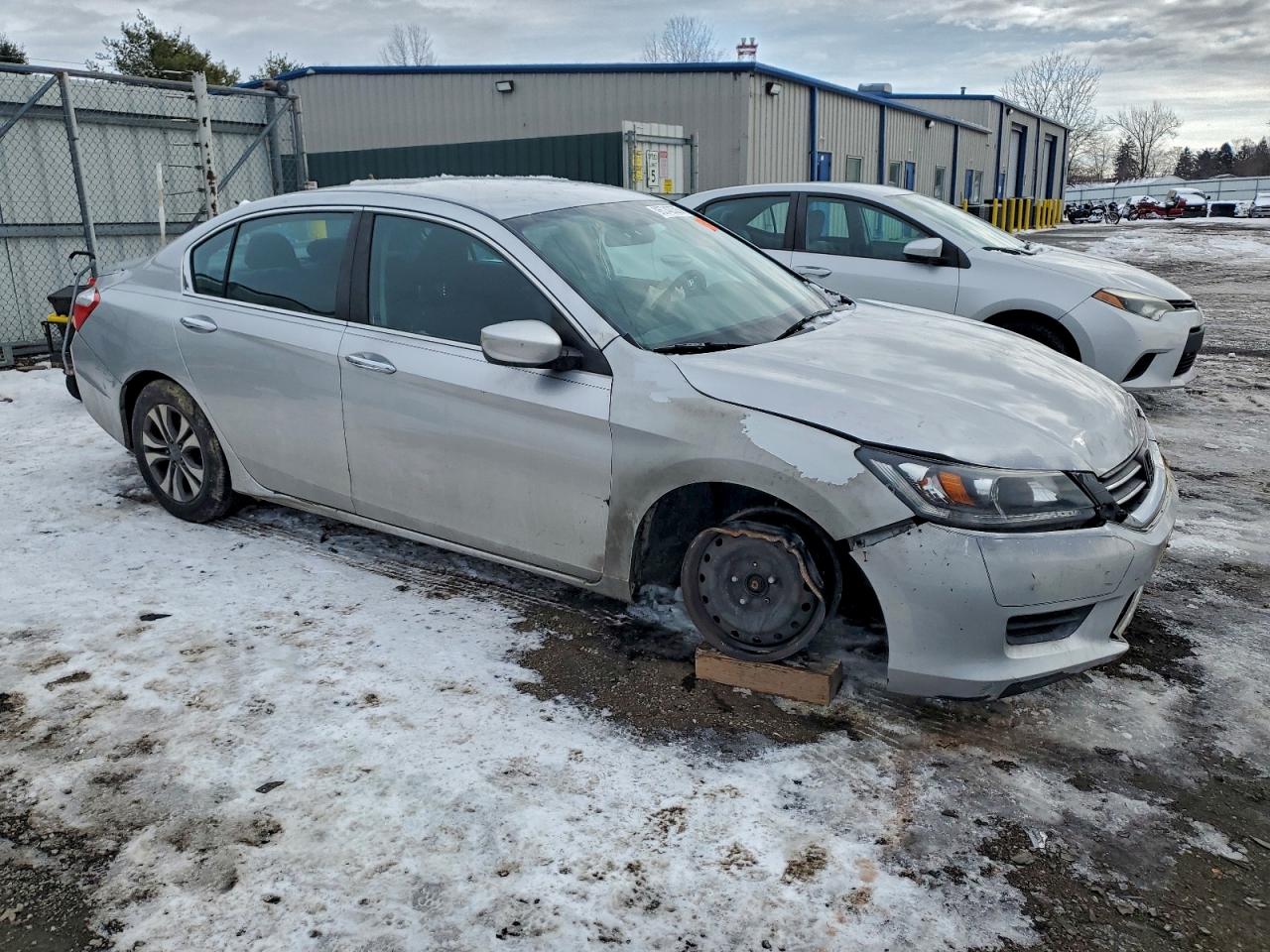 2014 HONDA ACCORD LX photo 4