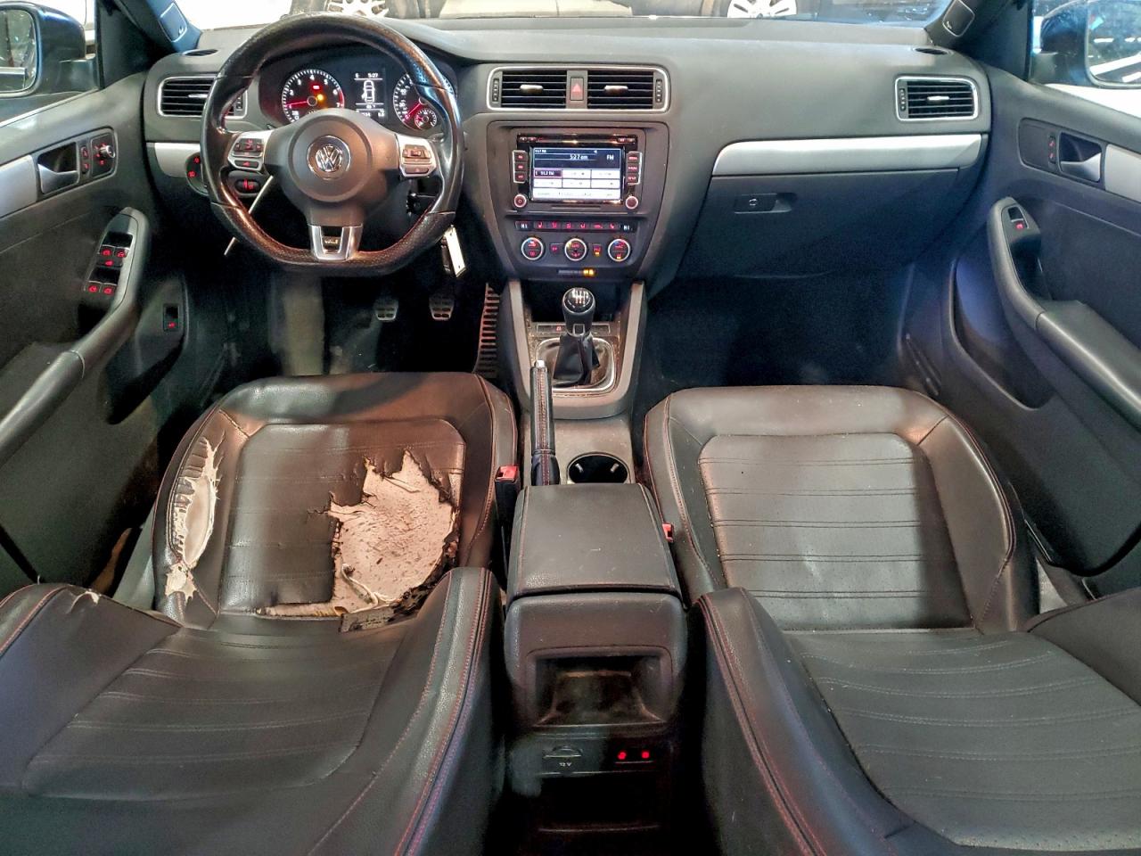2013 VOLKSWAGEN JETTA GLI photo 8