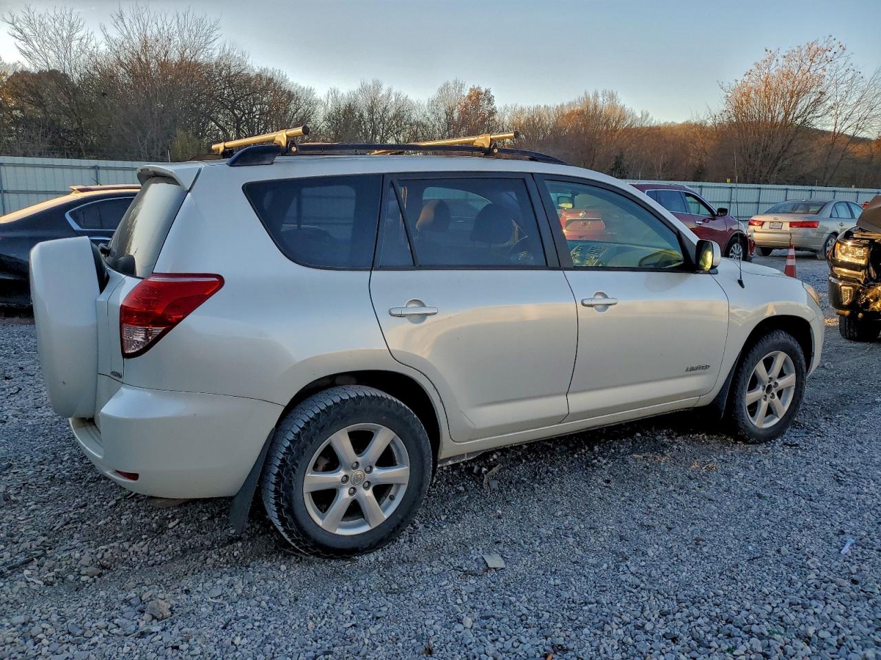 2006 TOYOTA RAV4 LIMITED photo 3