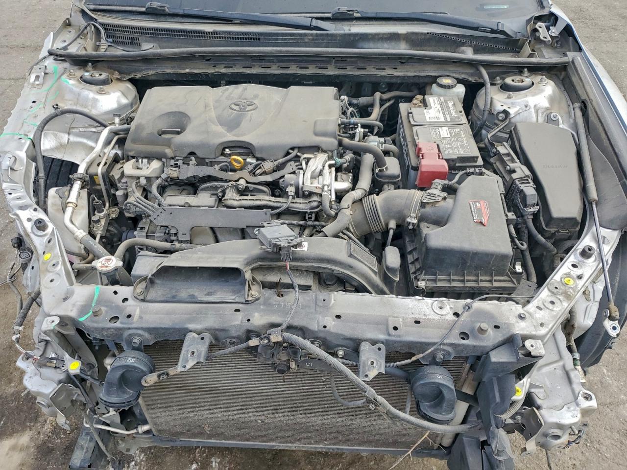 2018 TOYOTA CAMRY L photo 11