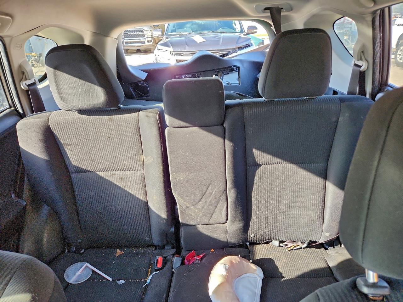 2017 TOYOTA RAV4 LE photo 10