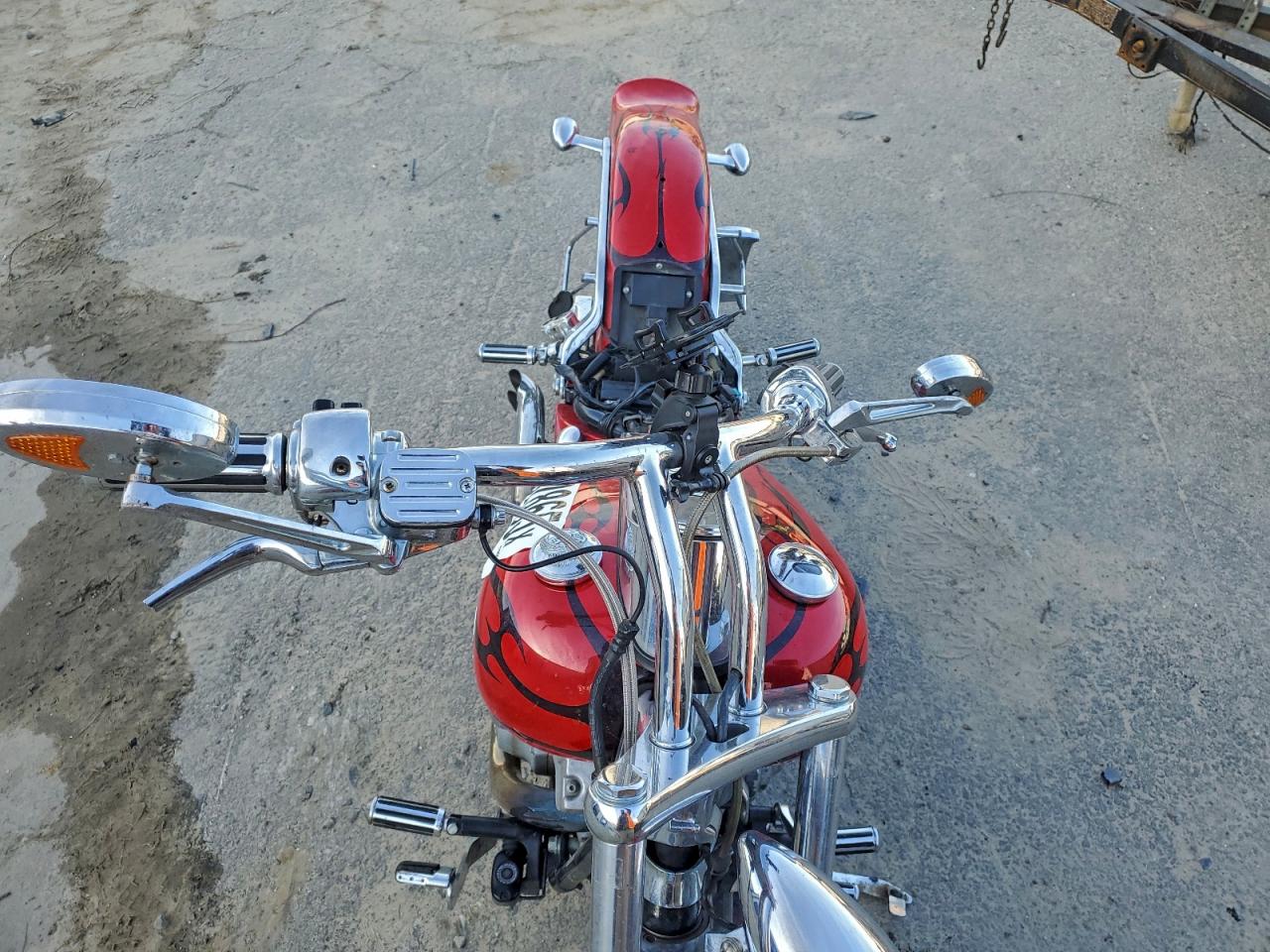 2004 HARLEY-DAVIDSON FXST photo 9
