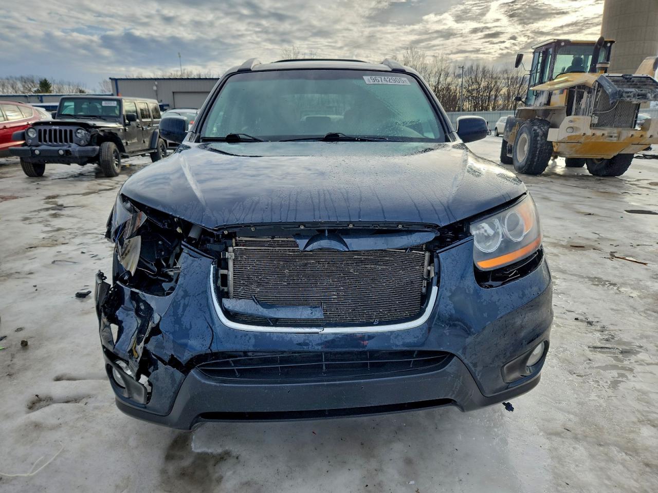 2011 HYUNDAI SANTA FE SE photo 5
