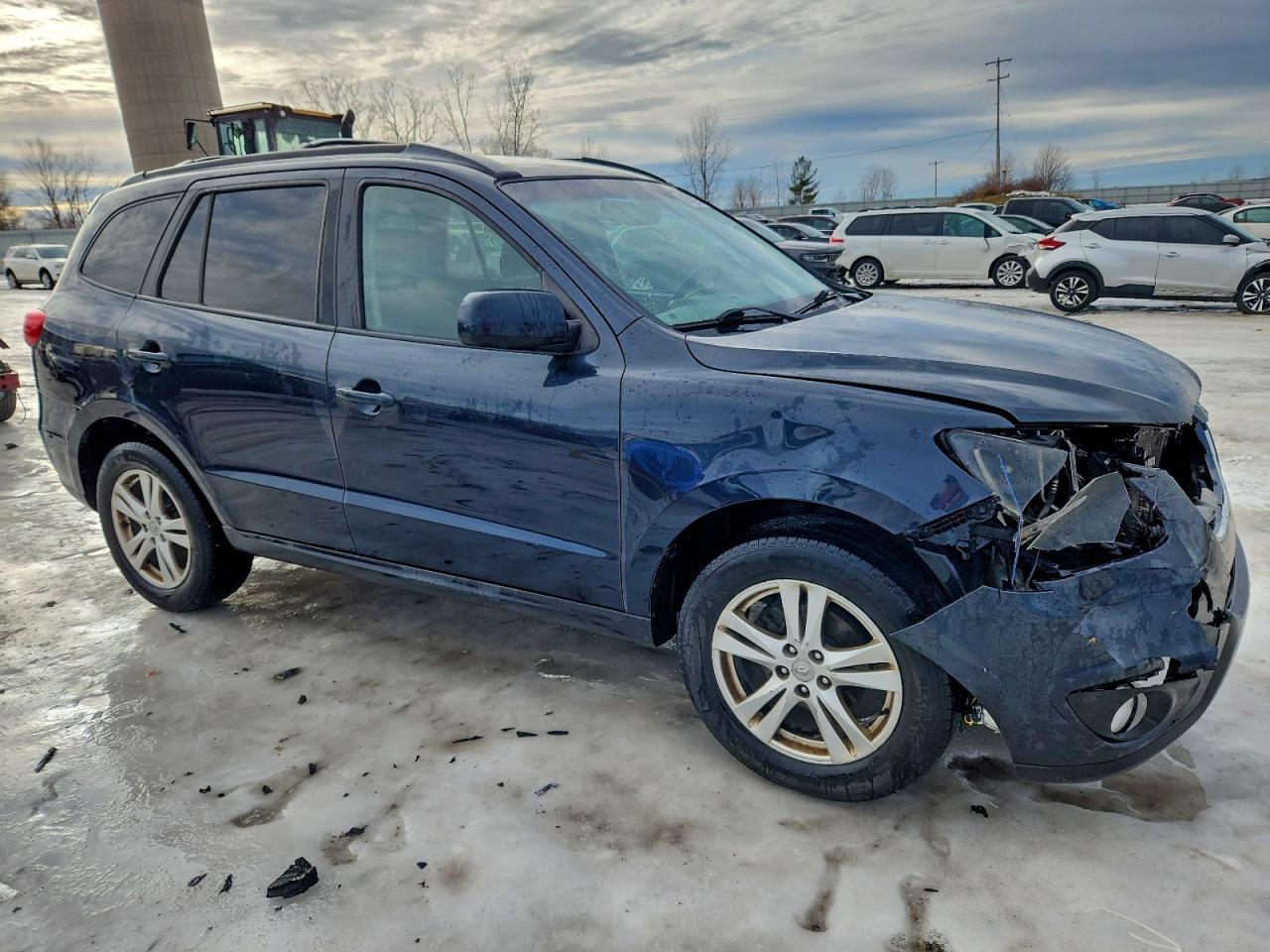 2011 HYUNDAI SANTA FE SE photo 4