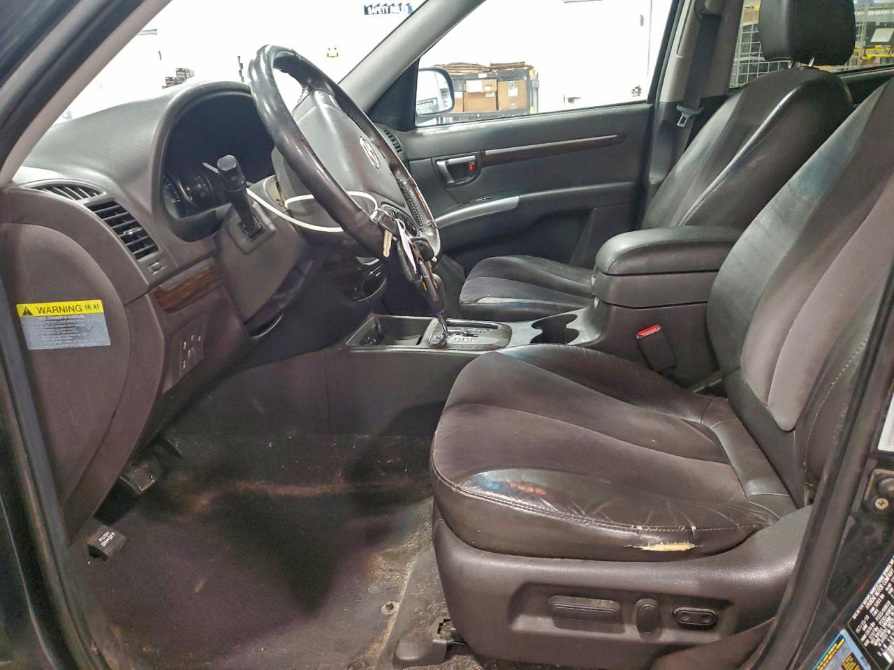 2011 HYUNDAI SANTA FE SE photo 7