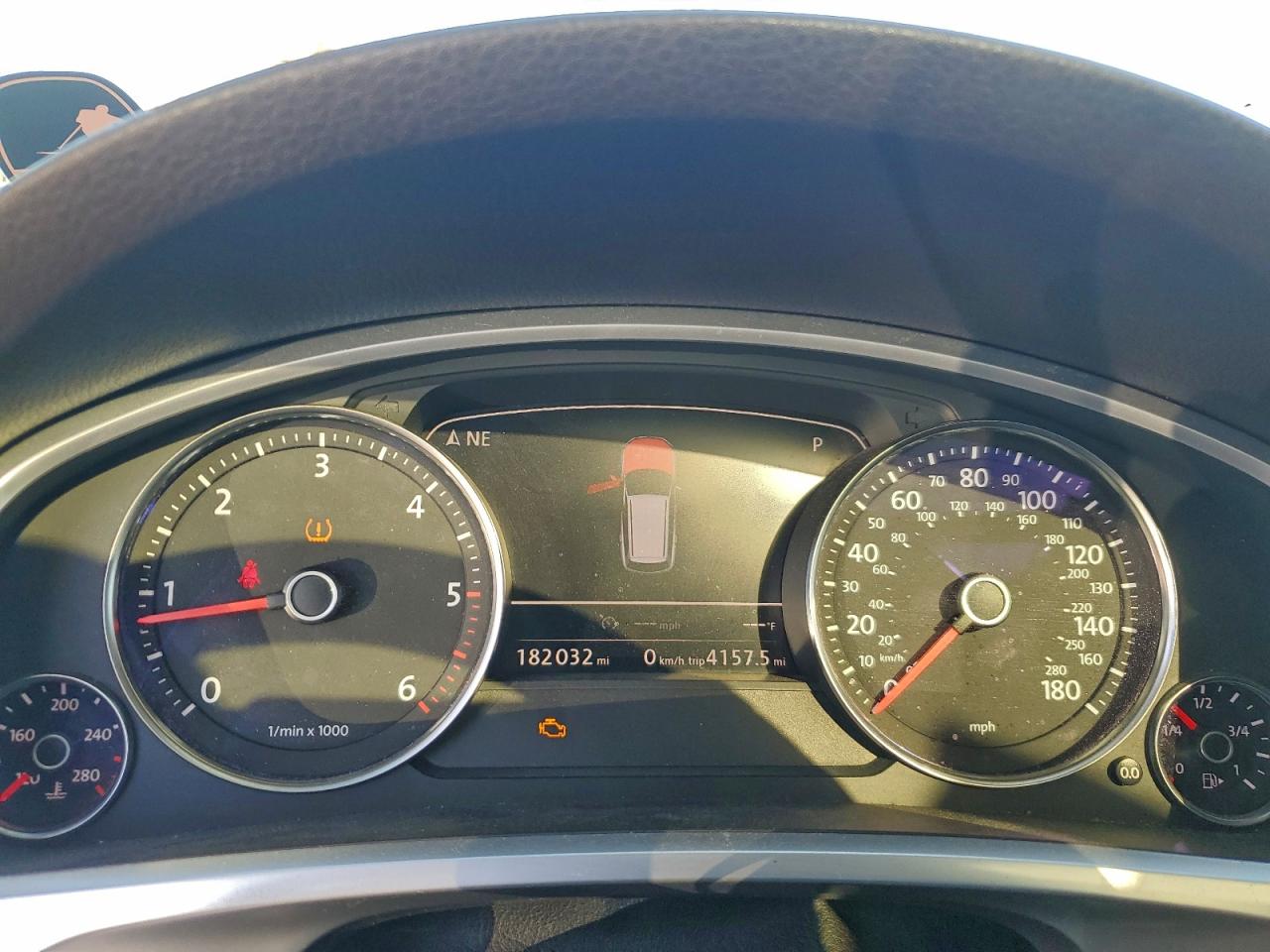 2013 VOLKSWAGEN TOUAREG V6 TDI photo 9