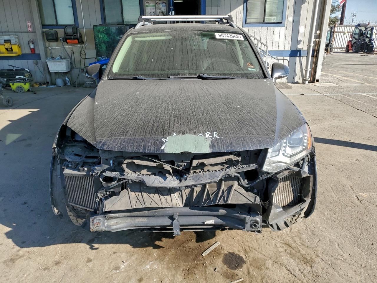 2013 VOLKSWAGEN TOUAREG V6 TDI photo 5