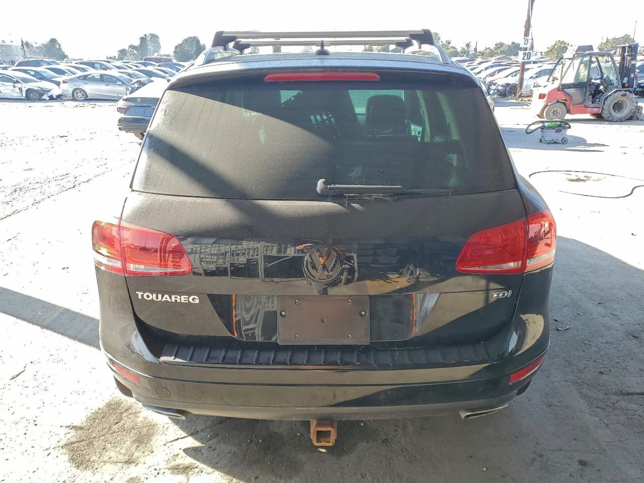 2013 VOLKSWAGEN TOUAREG V6 TDI photo 6