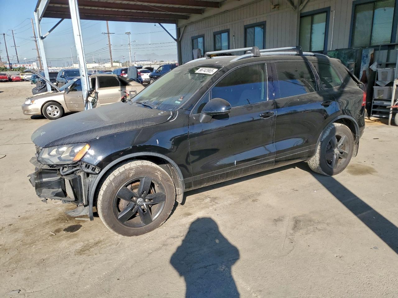 2013 VOLKSWAGEN TOUAREG