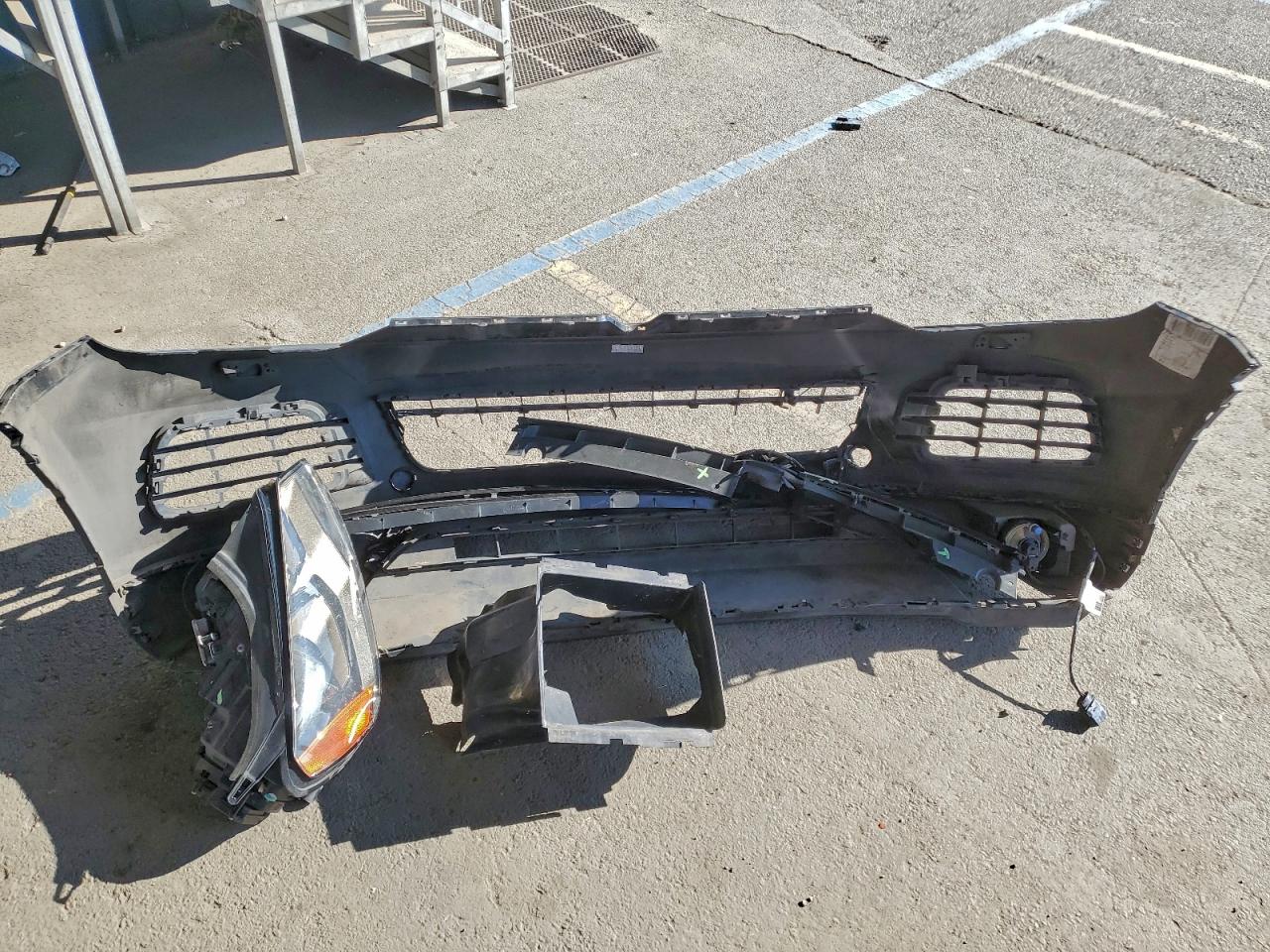 2013 VOLKSWAGEN TOUAREG V6 TDI photo 13