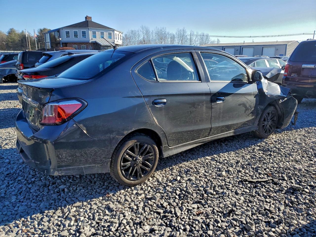 2024 MITSUBISHI MIRAGE G4 ES photo 3