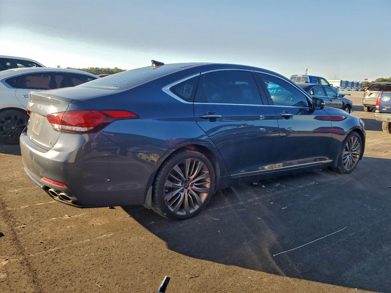 2015 HYUNDAI GENESIS 5.0L photo 5