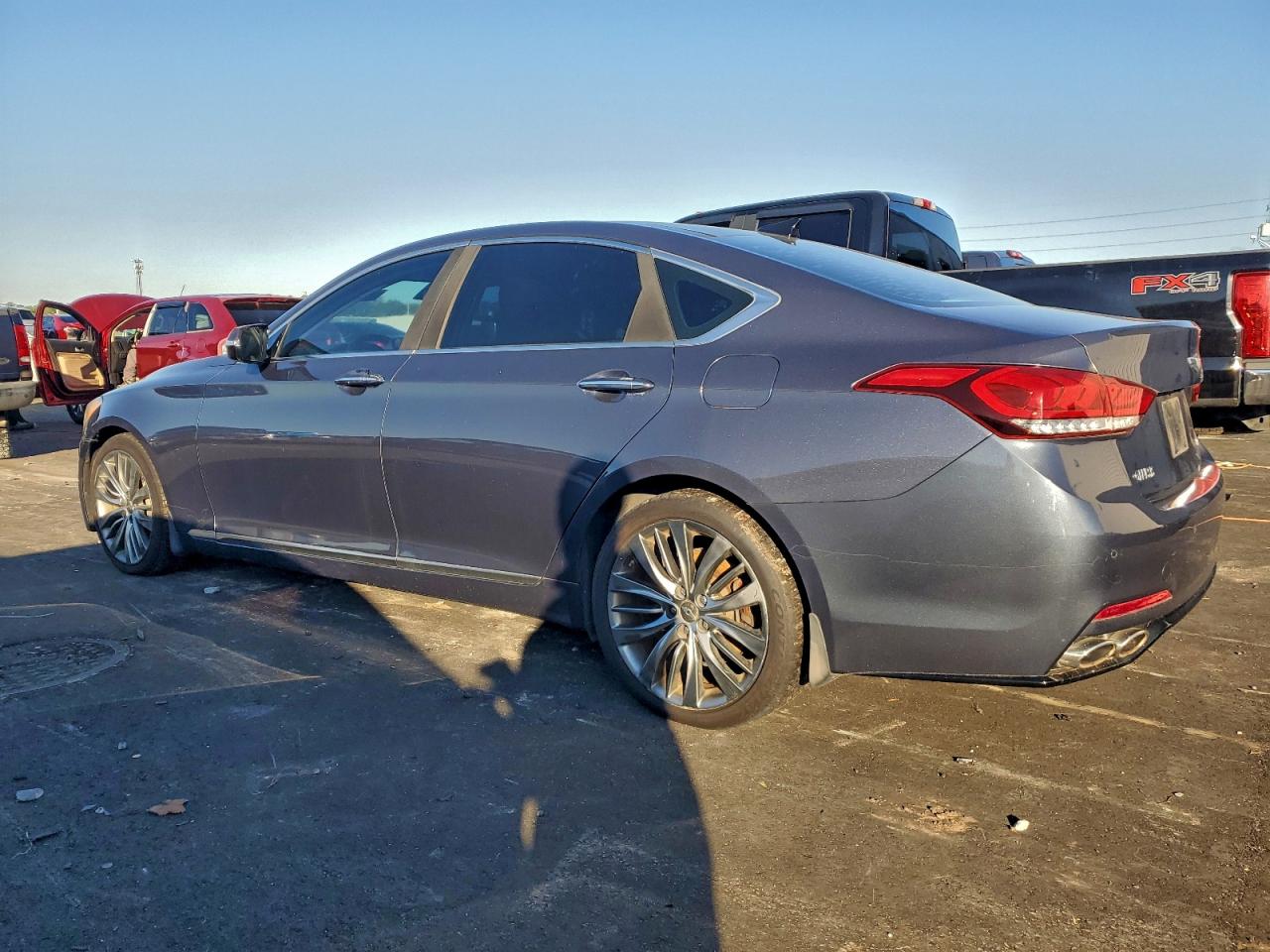 2015 HYUNDAI GENESIS 5.0L photo 3