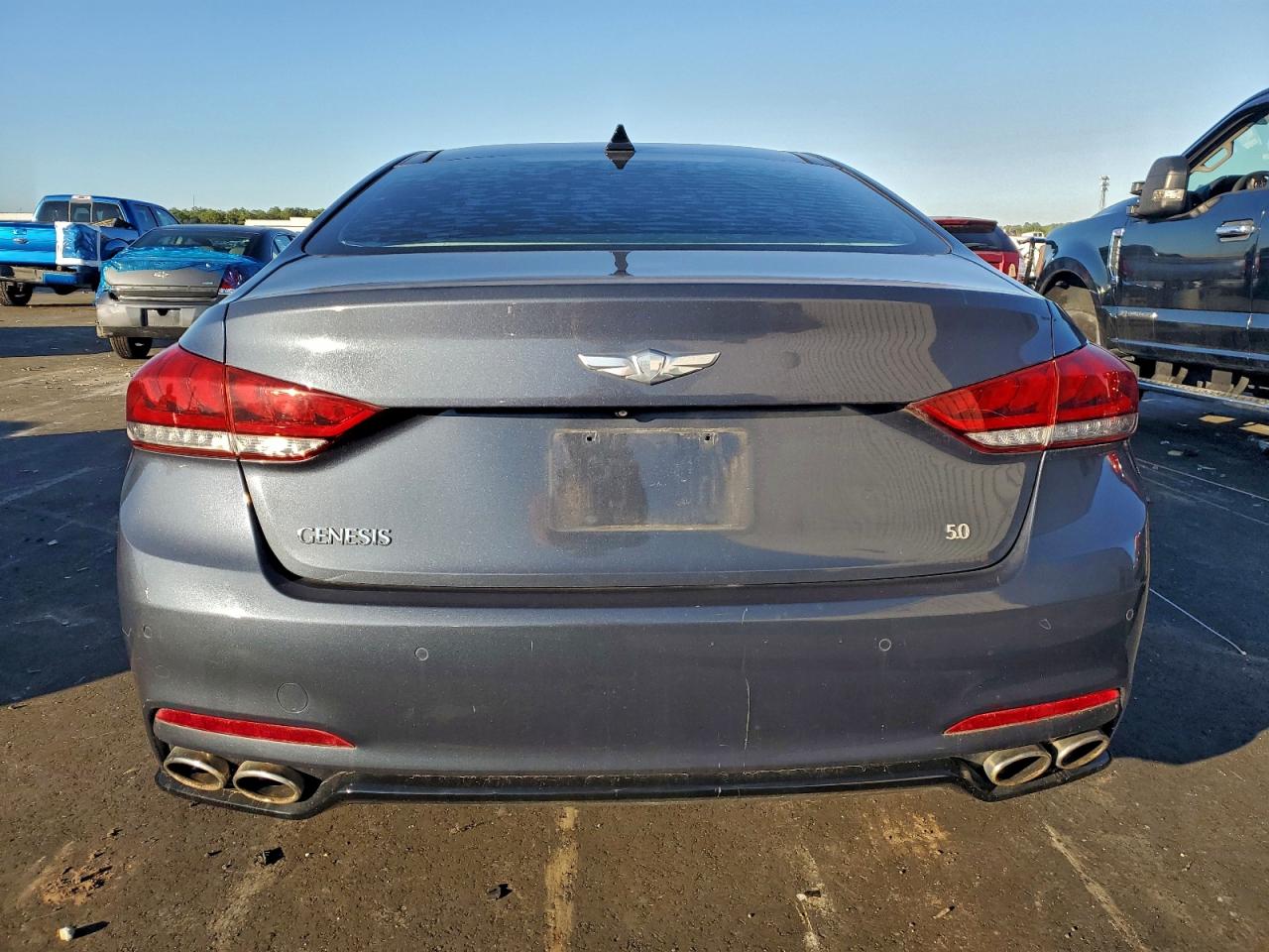 2015 HYUNDAI GENESIS 5.0L photo 11