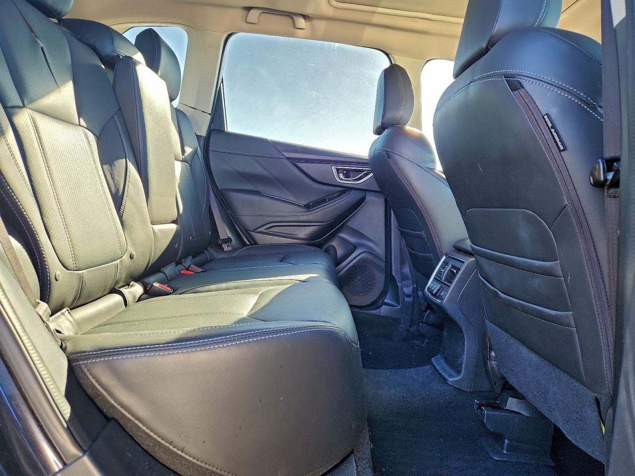 2019 SUBARU FORESTER TOURING photo 10